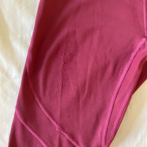 Violate the DressCode Passion Collection Maroon Leggings. - Picture 8 of 9